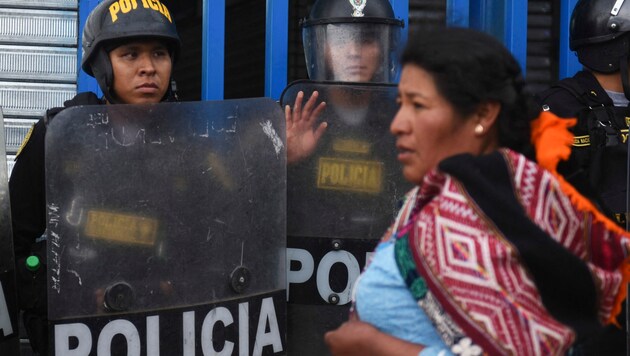 In Peru wurden von Jänner bis April mehr als 3400 Frauen als vermisst gemeldet (Symbolbild). (Bild: APA/AFP/Ivan FLORES)