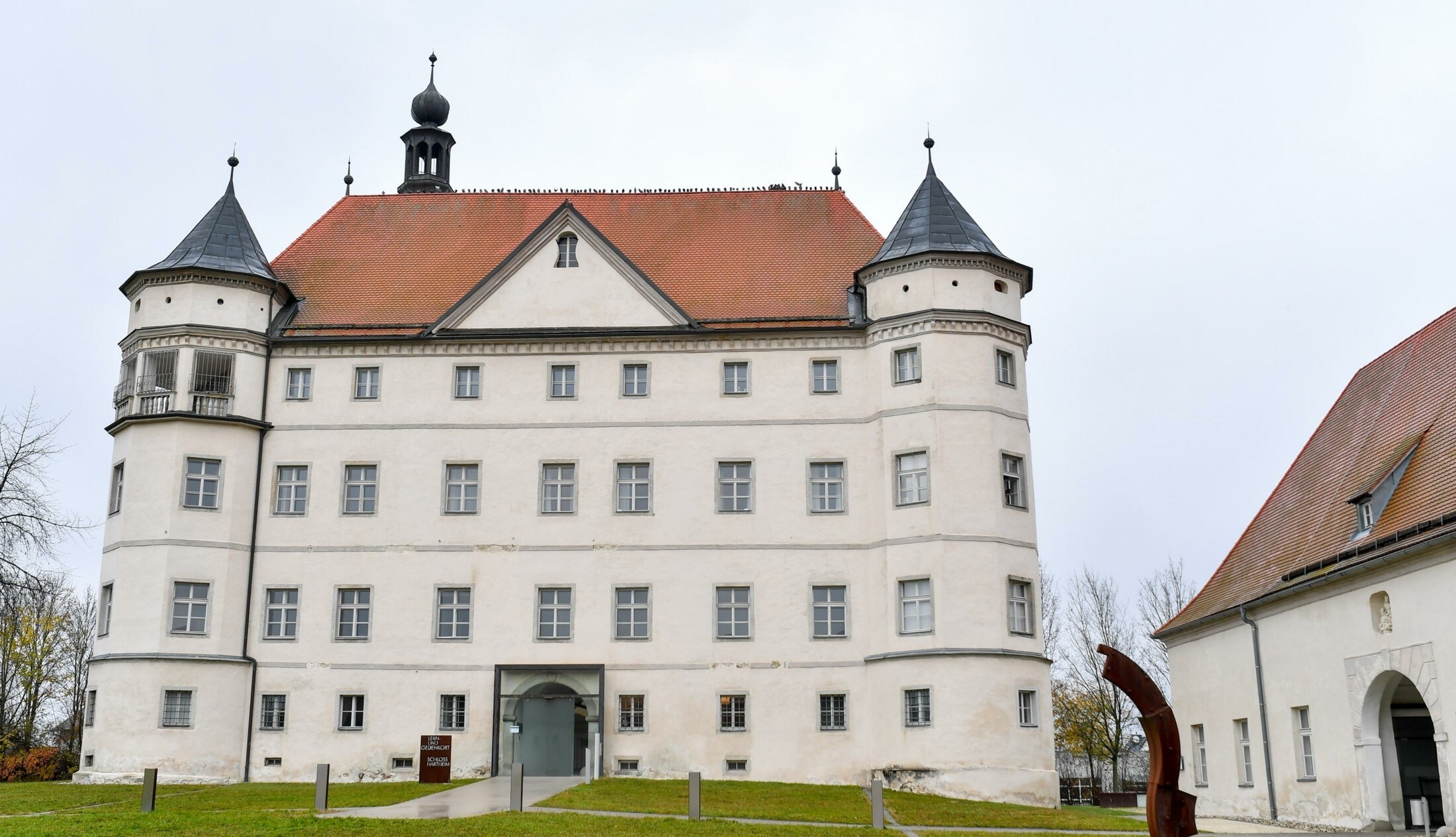 Schloss Hartheim Wie ein „Todesort“ Brücken zur Gegenwart schlägt