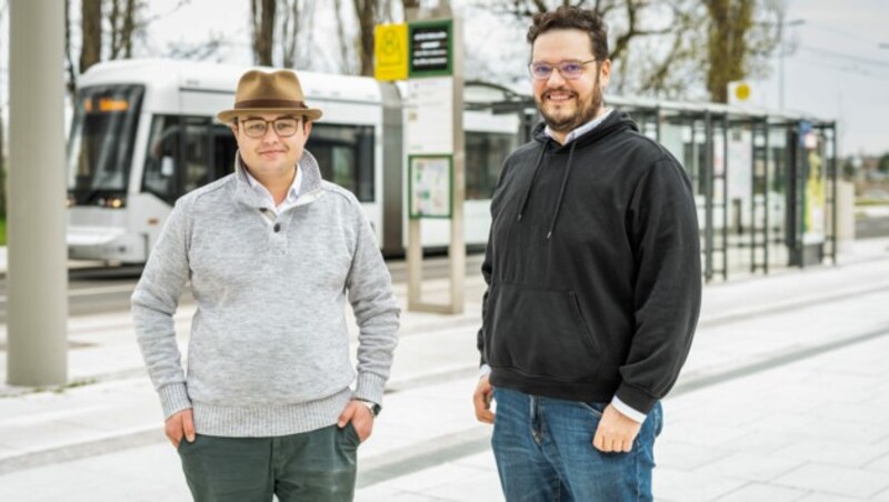 Die Grazer Jungunternehmer Paul Kalcher und Oliver Tazl wollen ihre App nach dem Start auf mehrere europäische Städte ausweiten. (Bild: Brand Images e.U.)