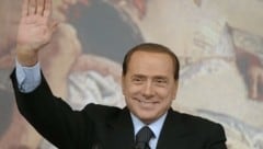 Nach dem Tod von Berlusconi werden unter anderem Erinnerungen an eine Herzensräuberin wach ... (Bild: (c) www.VIENNAREPORT.at)