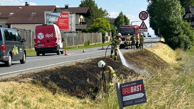 Die Feuerwehr aus Obertrum ist auch im Einsatz (Bild: FF Obertrum)