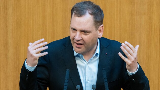 SPÖ-Klubchef Kucher wirft Koalition Untätigkeit bei Bekämpfung der Inflation vor.