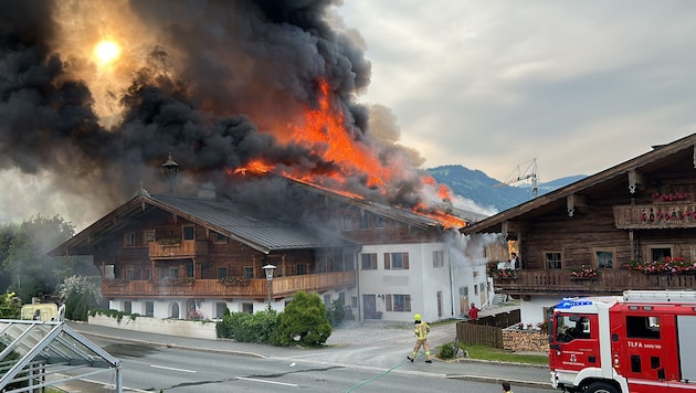 In Tirol steht die Feuerwehr derzeit im Dauereinsatz. (Bild: zoom.tirol)
