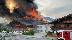 In Tirol steht die Feuerwehr derzeit im Dauereinsatz. (Bild: zoom.tirol)