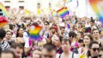 Die Regenbogenparade 2023 (Bild: APA/Eva Manhart)