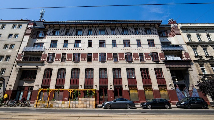 Geplant ist die Übersiedlung ins ehemalige Arbeiterheim Favoriten in der Laxenburger Straße bereits 2026.