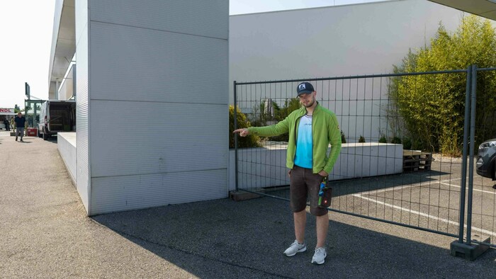 Auf diesem Parkplatz wurde Kevin überfallen.