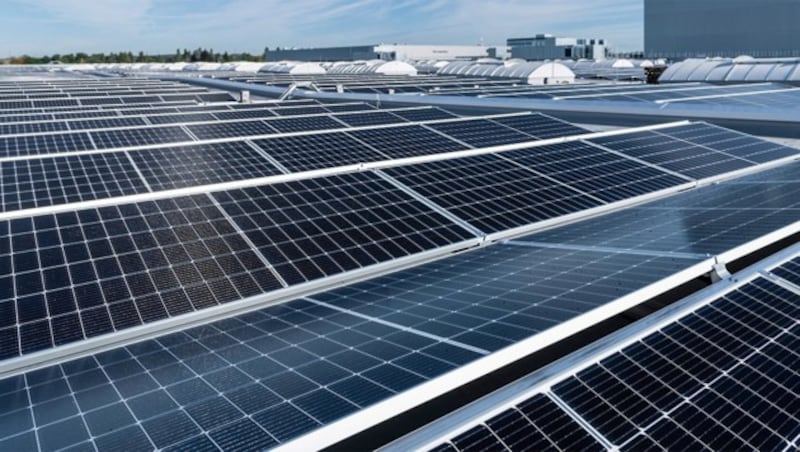 Mercedes setzt in seiner E-Auto-Factory auf Solarstrom. (Bild: Mercedes-Benz)