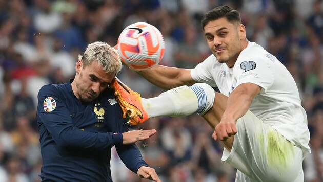 Brutalo-Foul an Antoine Griezmann (Bild: AFP or Licensors)