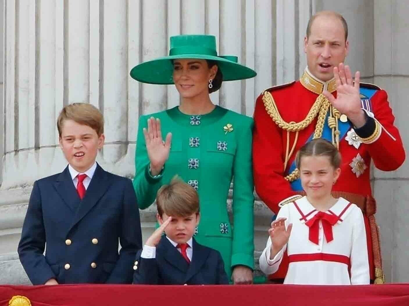 Lippenleser löst auf - Tadelt Großtante Sophie etwa Prinzessin ...