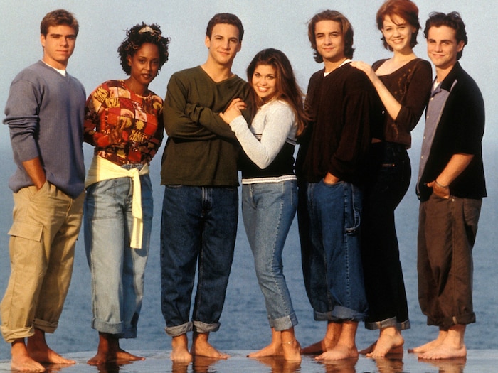 Die Stars der Serie „Das Leben und ich“: Matthew Lawrence, Trina McGee, Ben Savage, Danielle Fishel, Will Friedle, Maitland Ward und Rider Strong