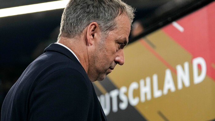 Hansi Flick steht ordentlich in der Kritik.