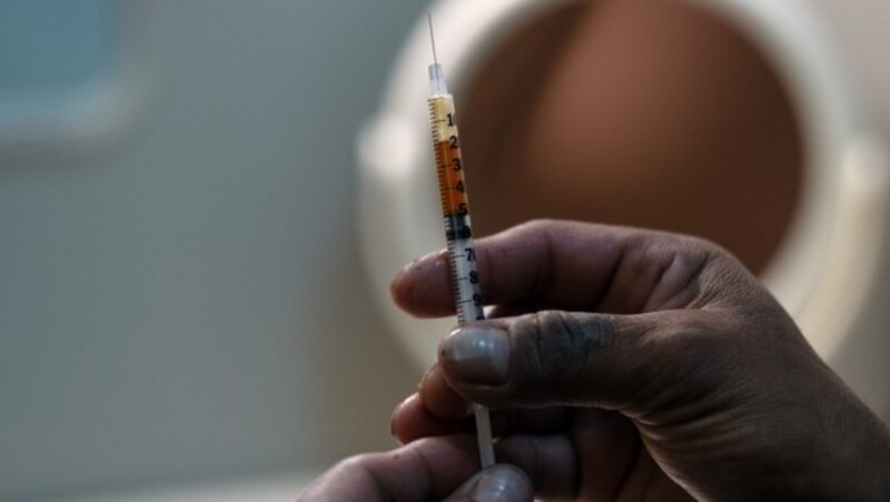 Oftmals wird Fentanyl mit Heroin vermischt, dabei kommt es oft zu tödlichen Überdosierungen. (Bild: AFP)