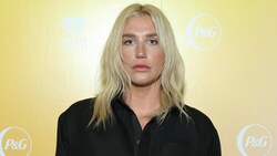 Kesha legte den Gerichtsstreit mit ihrem ehemaligen Produzenten Dr. Luke bei. (Bild: APA/Getty Images via AFP/GETTY IMAGES/Monica Schipper)