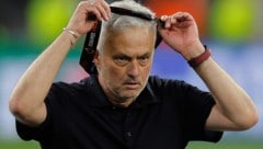 Harte Strafe der UEFA - nun ergreift Jose Mourinho drastische Maßnahmen. (Bild: APA/AFP/Odd ANDERSEN)