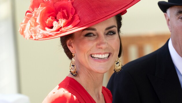 After the first photo of Princess Kate caused a stir, her first appearance after her serious illness has now also been confirmed. (Bild: Doug Peters / PA / picturedesk.com)