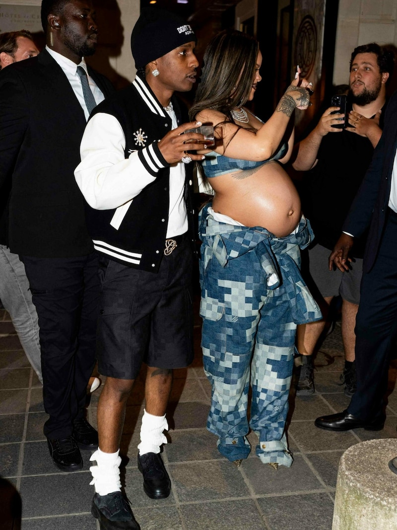 Rihanna und ASAP Rocky nach der Louis-Vuitton-Show am 21. Juni 2023 (Bild: www.PPS.at)