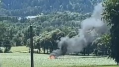 Der Absturz sorgte für einen Großeinsatz von Polizei und Feuerwehr.