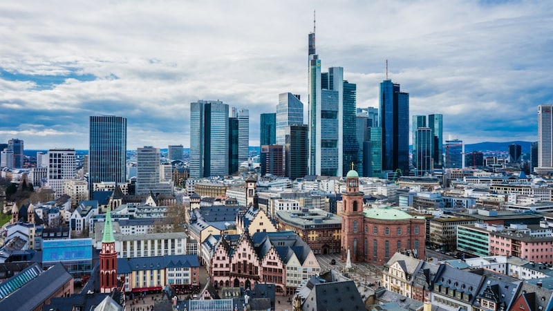 Frankfurt am Main, a stomping ground for bankers - and for agents? (Bild: GTA Touristik, zVG)