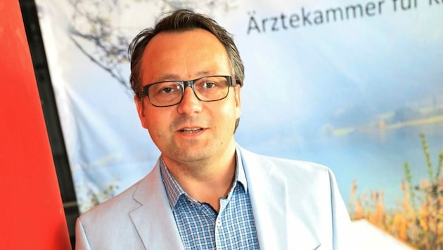 Markus Opriessnig (45) ist seit 2022 Präsident der Kärntner Ärztekammer. Er nimmt zu brennenden Themen Stellung (Bild: Rojsek-Wiedergut Uta)