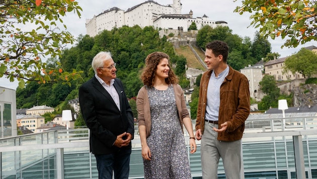 Günther Penetzdorfer mit Elisabeth und Leonhard Hartinger. (Bild: Tschepp Markus)