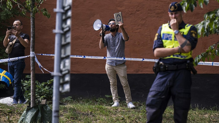 Salwan Momika bei seiner Kundgebung im Juni
