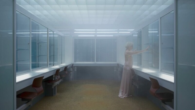 Meg Stuarts Video wurde auf der Grazer Vorklinik gedreht und ist in der „Church of Ruined Modernity“ zu sehen. (Bild: Meg Stuart)