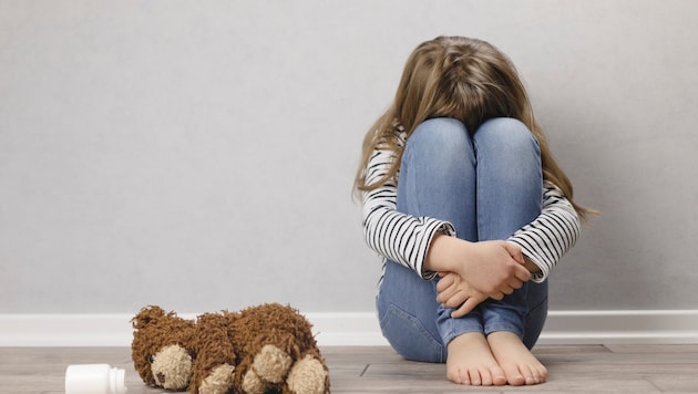 One in four people in Austria has mental health problems, including many children and young people (symbolic image). (Bild: stock.adobe.com - Elena Medoks)