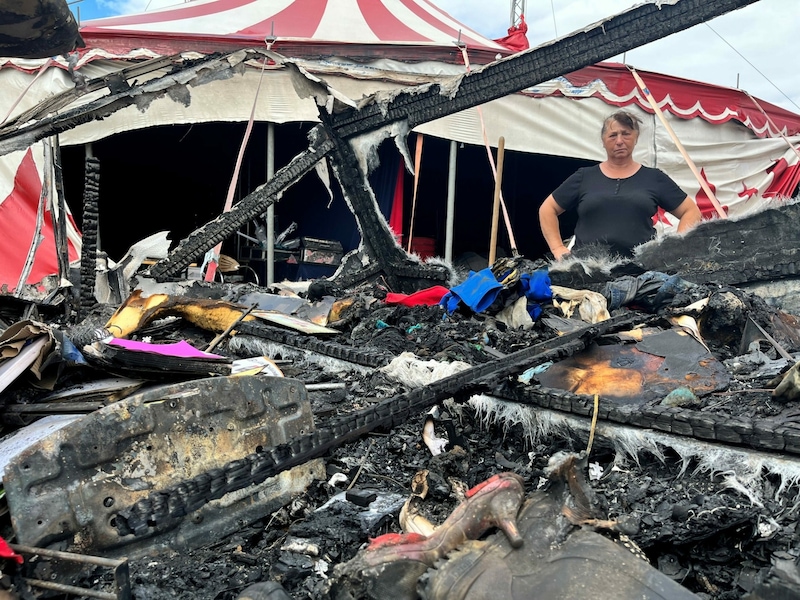 Mit im siebenköpfigen Team ist auch Viola Spindlers Cousine Tonita: „Vielen Dank den burgenländischen Feuerwehren!“ (Bild: Petra Klikovits)