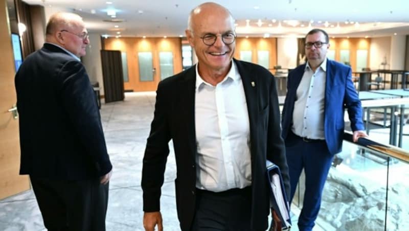 ÖOC-Präsident Karl Stoss (Bild: APA/HELMUT FOHRINGER)