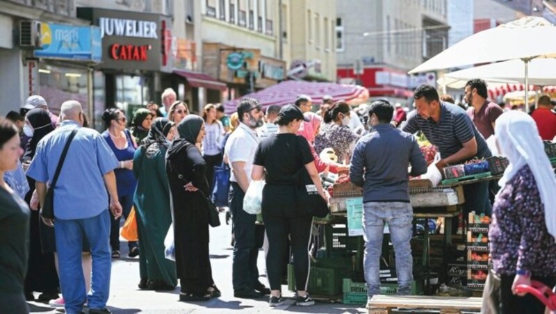 Der Viktor Adler Markt in Favoriten (Bild: Tomschi Peter)