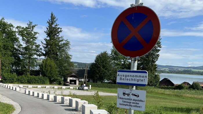 Wer am Rand parkt, muss mit einer Anzeige rechnen.