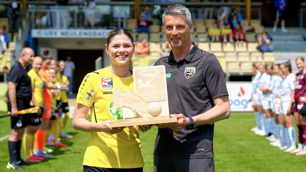 Eileen Campbell spielt mittlerweile in der deutschen Bundesliga bei Freiburg - Erfolgscoach Bernhard Summer bleibt Altach treu. (Bild: GEPA pictures)