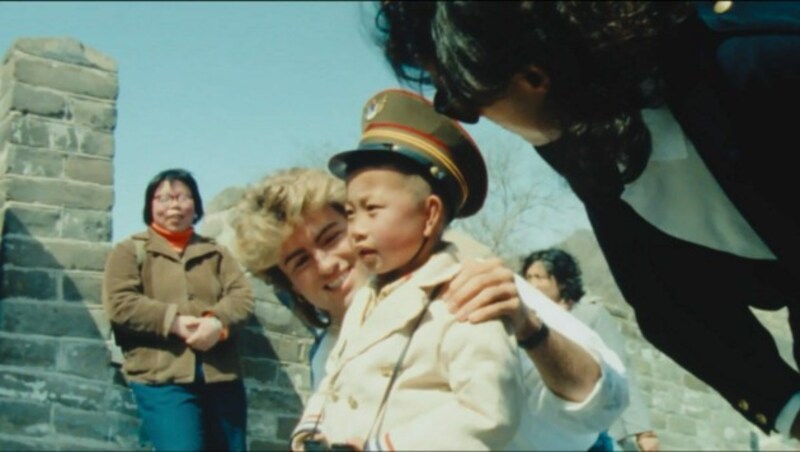 Wham! spielte im Frühjahr 1985 als erste westliche Band in der Volksrepublik China. (Bild: © 2023 Netflix, Inc.)