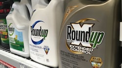 Glyphosat wird unter dem Handelsnamen Roundup verkauft. (Bild: AP)