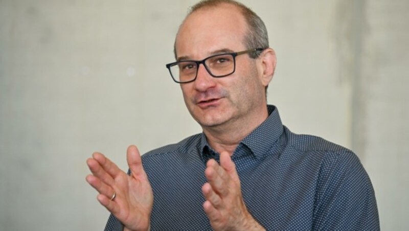 Bauherr Markus Eidenberger ist stolz (Bild: Dostal Harald)