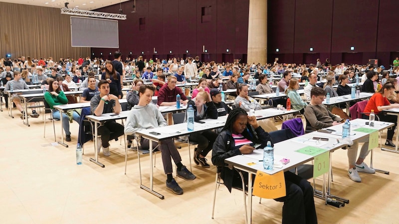 Candidates in the entrance test for medical studies in Graz (Bild: Sepp Pail)