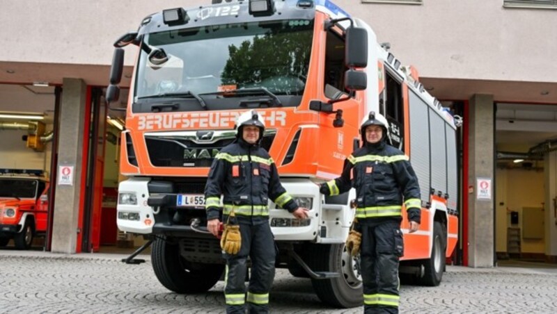 Heute biete sich von der Linzer Berufsfeuerwehr ein gewohntes Bild. (Bild: Dostal Harald)