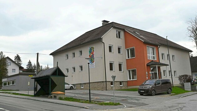 Der Volksschul-Standort in St. Egyden bleibt erhalten. (Bild: Hermann Sobe )