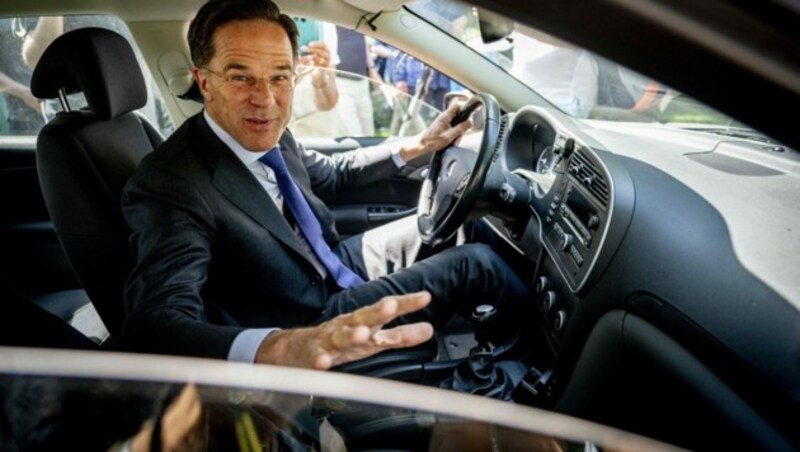 Nach dem Platzen der Regierungskoalition in den Niederlanden will Ministerpräsident Mark Rutte nicht mehr für eine fünfte Amtszeit antreten. (Bild: AFP)