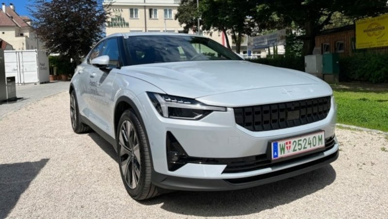 Ein bisschen sieht man dem Polestar 2 seine schwedischen Volvo-Vorfahren schon an. (Bild: Kronen Zeitung)