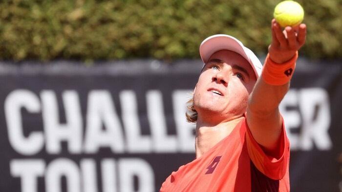 Lukas Neumayer steht bei den Salzburg Open im Achtelfinale.