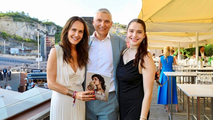 Journalistin Maggie Entenfellner mit ihrer Familie.