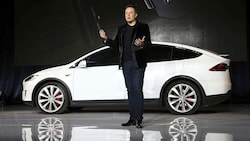 Experten zufolge ist es „sehr wahrscheinlich, dass Musk selbst zum Niedergang des Rufs“ von Tesla beiträgt. (Bild: 2015 Getty Images)