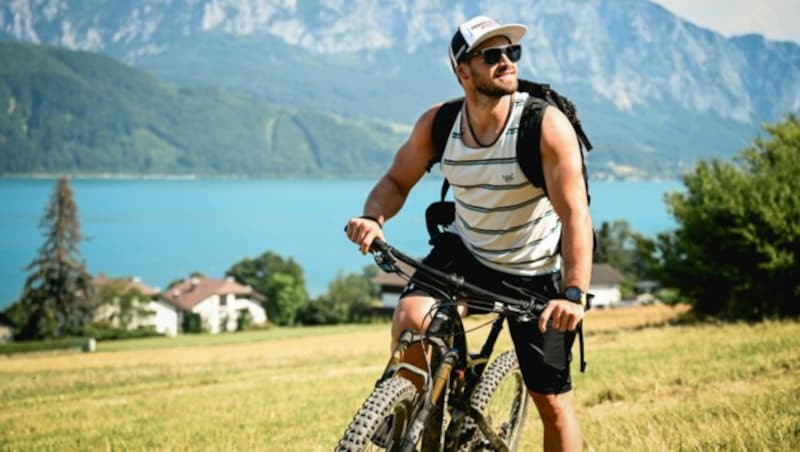 Ski-Ass Daniel Hemetsberger hält sich im Sommer fit mit Mountainbiken. (Bild: Markus Wenzel)