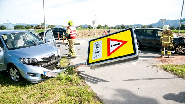 In den letzten elf Tagen sind in Österreich 23 Menschen bei einem Verkehrsunfall ums Leben gekommen. (Bild: Mathis Fotografie, Krone KREATIV)