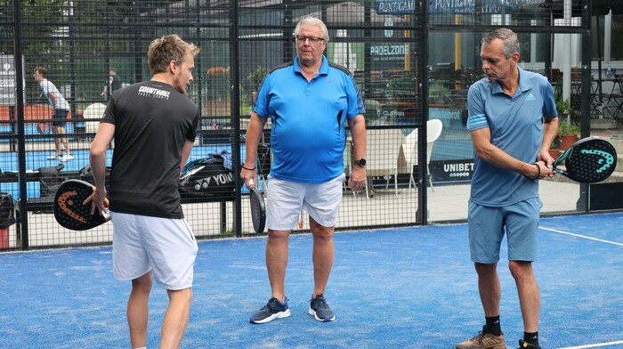 „Steirerkrone“-Redakteur Michael Jakl bekam den Padel-Crash-Kurs