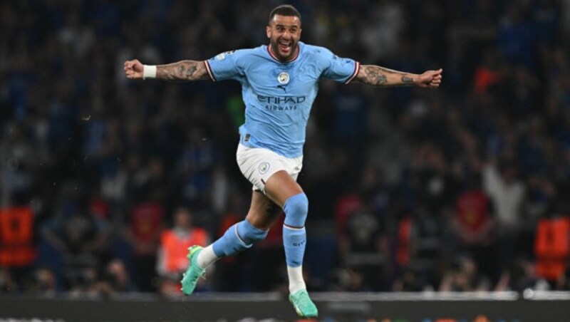 Jubelt Kyle Walker schon bald in rot? (Bild: APA/AFP/Paul ELLIS)