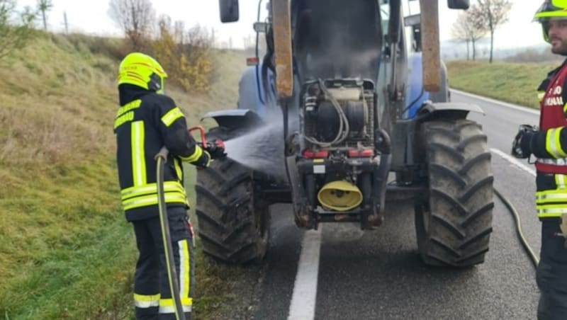 Auch bei diesem Traktorbrand war Strubreiter Ersthelfer. (Bild: Monatsrevue/Lenger Thomas)