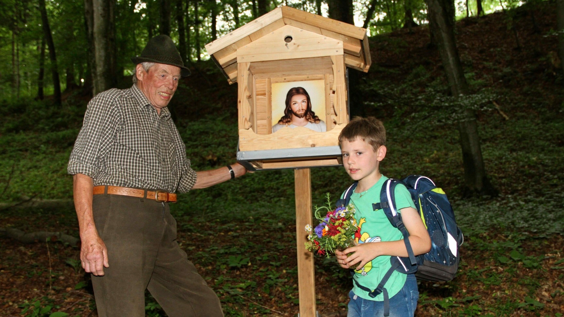 Gedenkstätte im Wald Zwei Steirer bewahren ein geheimnisvolles